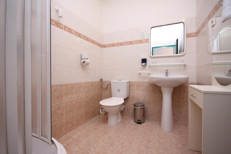Hotel Legie Bed And Breakfast Prague Exterior photo